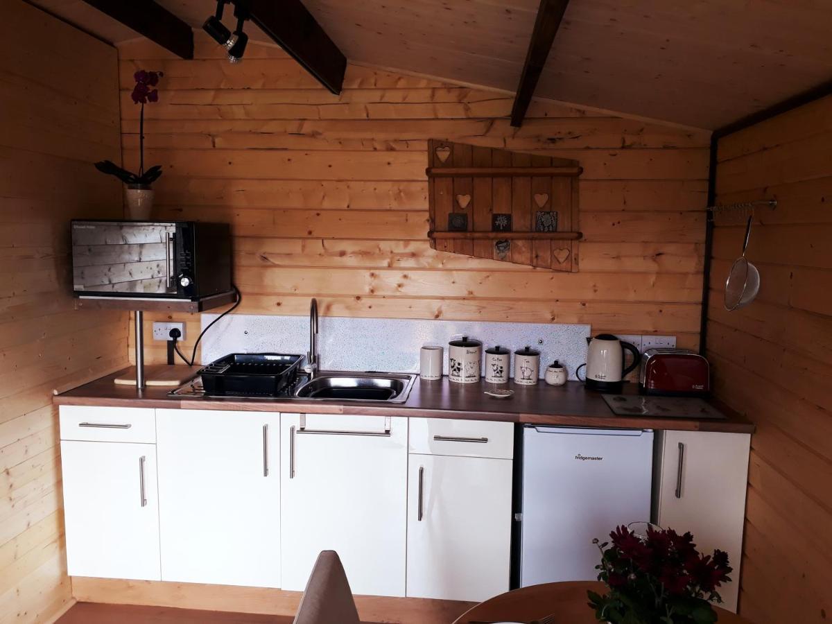 Country Bumpkin - Romantic Couples Stay In Oakhill Cabin Ngoại thất bức ảnh